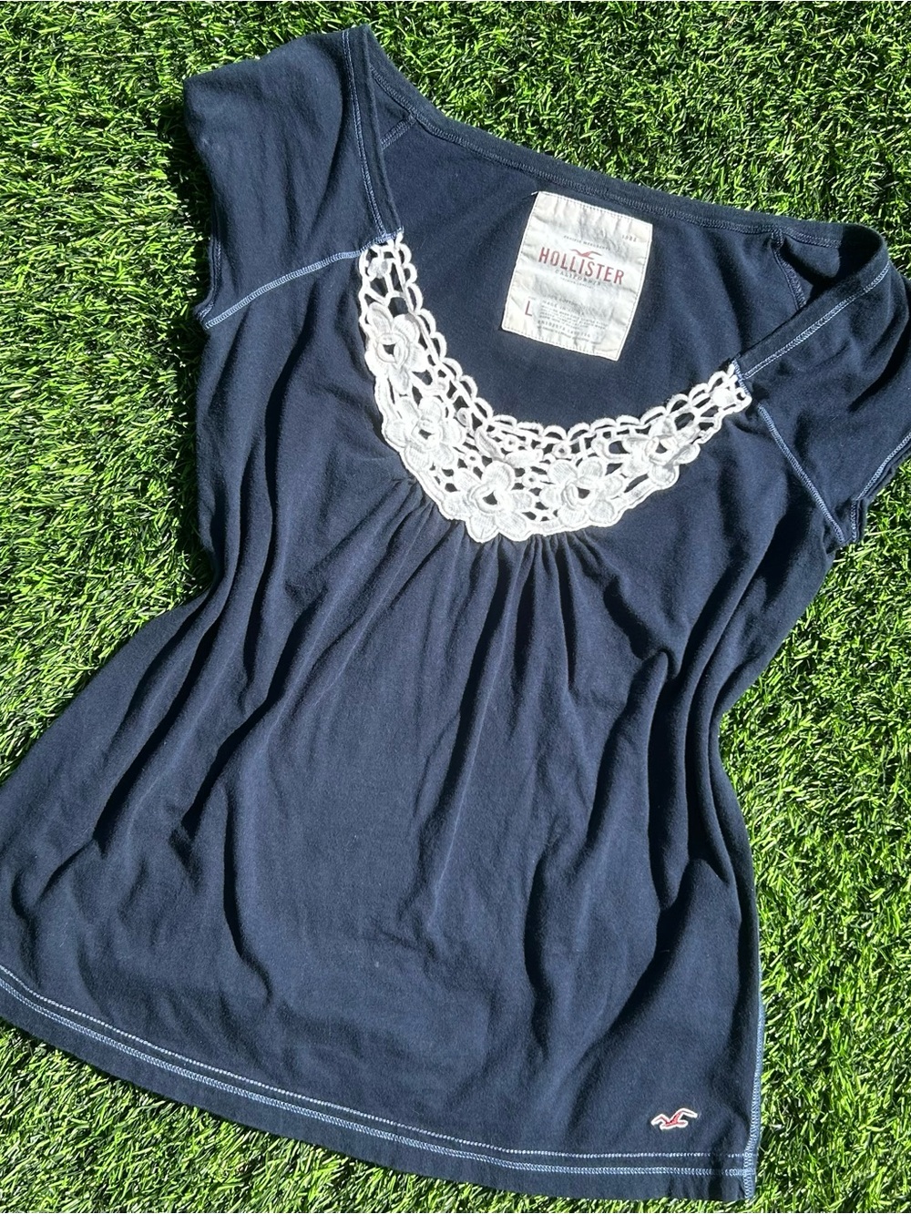 Hollister Navy Short Sleeve Tee with White Crochet Detail